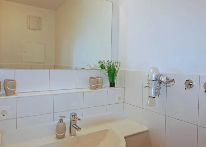 Gruene Duene Mee_h_rbli شقة بابي